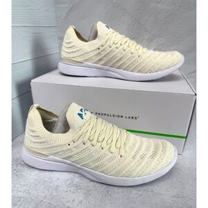 NIB APL Techloom Wave Womens Sneakers Creamy White Size 9.5